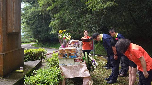 告慰大鹿林道殉難榮民英靈，新竹榮服處赴觀霧辦理中元祭祀暨秋祭奠禮。（記者彭新茹攝)