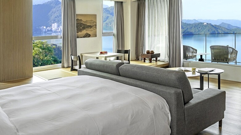 「承億文旅潭日月」方山水獨賣套房連霸「最美房間」