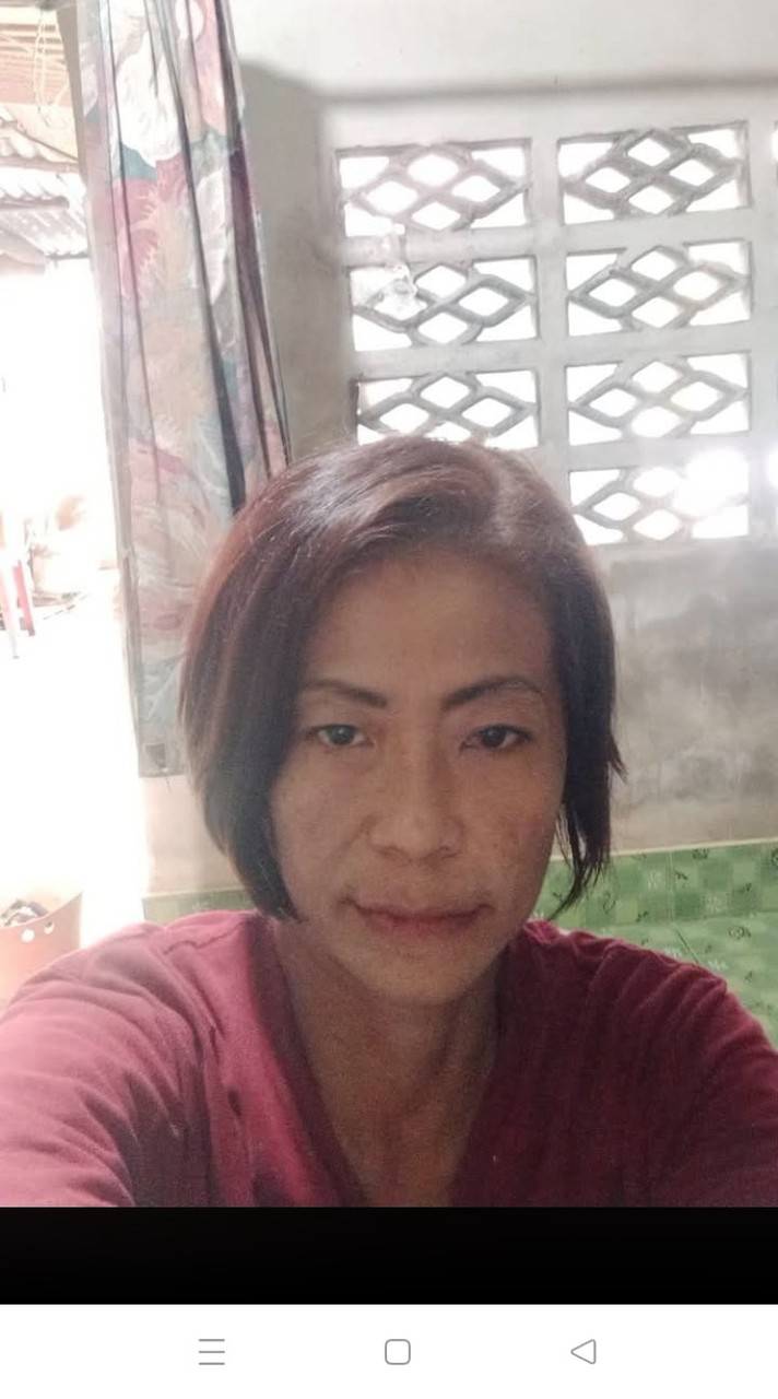 ศรีรัตน์ แท่นทรัพย์