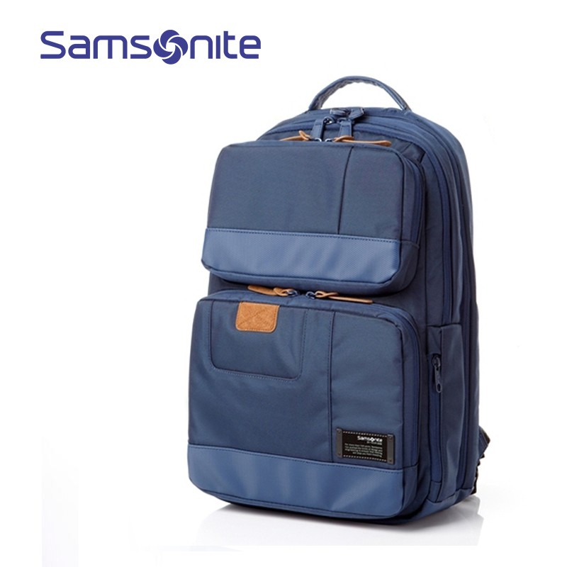 【商品規格說明】貨號: Avant 63S*002 筆電後背包 尺寸: 44*30*18 cm材質：聚脂纖維 享全球保固：兩年 ‧可放置10.1吋平板及15.6吋筆電‧獨特的拉練把設計‧前方組織化多層