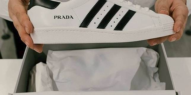 harga adidas prada