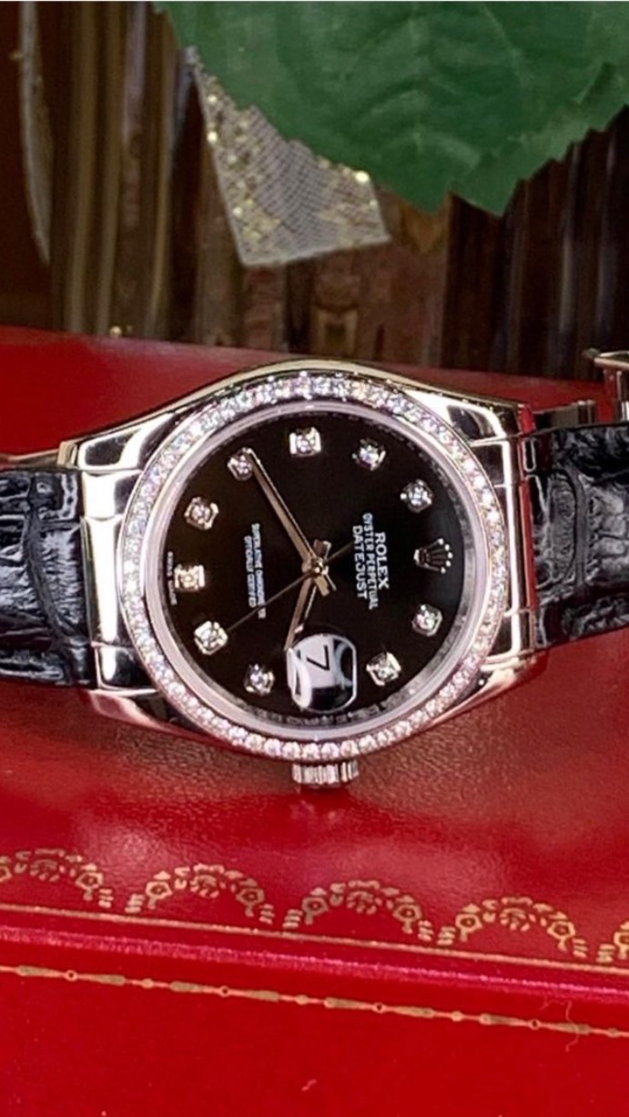 ร้านบางอ้อ นาฬิกา