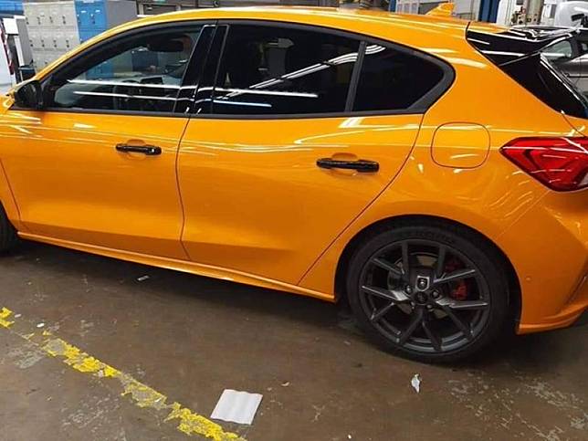 國外網友當街捕獲 揭露最新一代ford Focus St 實車樣貌 自由電子報 Line Today