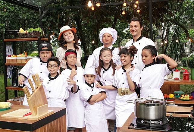 Hasil gambar untuk koki koki cilik 2 POSTER