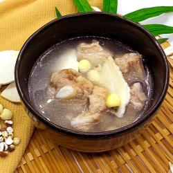 ◎絕無添加防腐劑，不用放冰箱，可常溫保存、即拆即食。四季皆宜、平補良品。精選豬嫩排，慢火燉煮，溫潤軟綿好入口，全家人的健康補養，輕鬆又方便。|◎|◎主商品：四神排骨湯450公克(固形物100公克/袋)