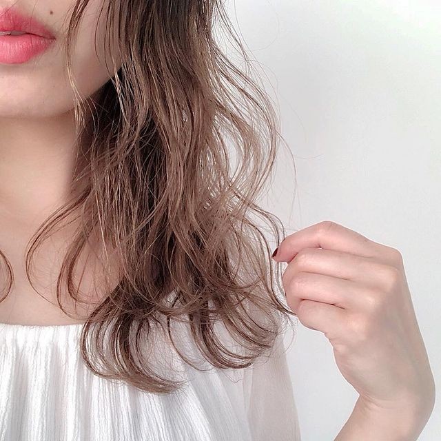 ヘアアイロン用スタイリング剤おすすめアイテム カールもストレートも理想のスタイルが手に入る Mine