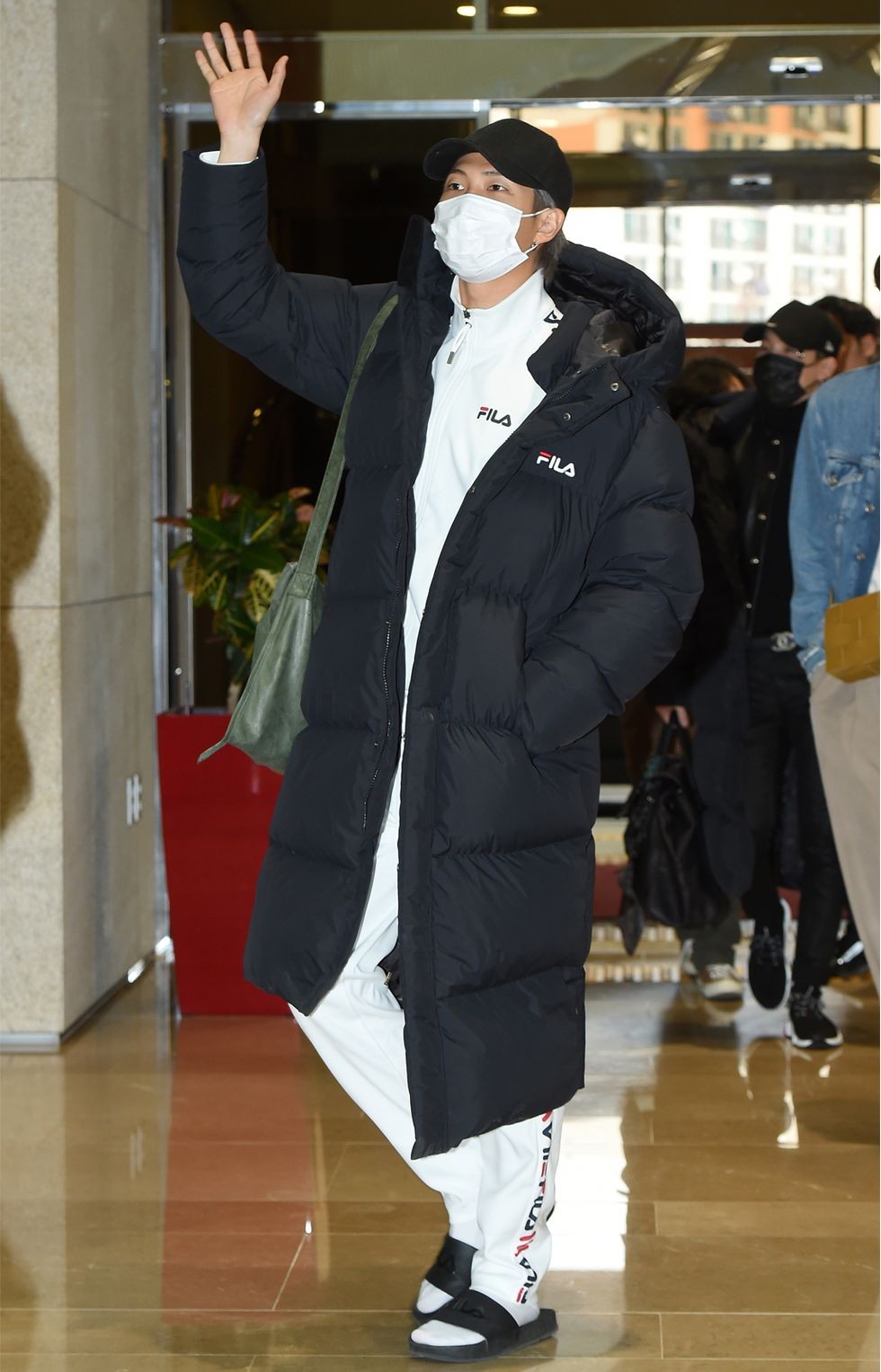 BTS ジミン ヴィンテージレトロ アウター M サイズ BTS ジミン ヴィンテージレトロ アウター M サイズ BTS ジミン