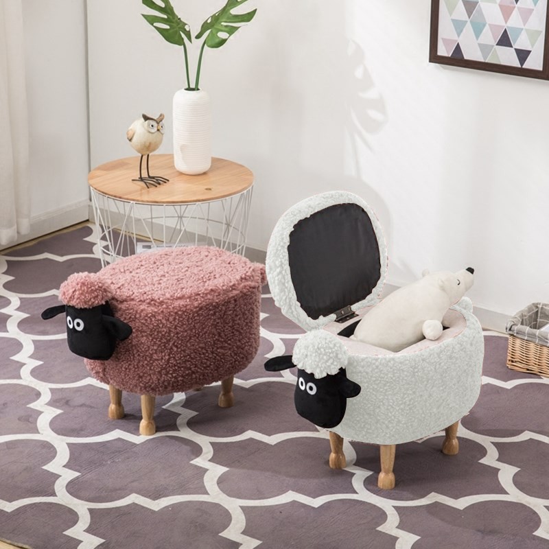 折扣碼現領現折⁥ ★振興免卷★輸入→CFLY5520 下單動物椅立打8折！！期限只到7/31，數量有限，領完為止【 商品特色 】⭐造型動物怎麼可以這麼療癒呀~~⭐可愛坐騎收納一次滿足!!⭐快來把我們帶回家吧~⭐【 商品規格 】⭐材質：實木腿、麂皮絨布、絨布⭐規格： 約63*33*38公分(含腿高10公分)人工測量，稍有誤差 僅供參考⭐是否需要組裝：腿腿部分~需要自己組裝唷~1.放上墊片2.旋轉小腿就可以3.黏上腳粒【注意事項】若非200%確定自己的收件地址非偏遠地區，都請先聊聊詢問小幫手，以免造成您的困擾喔並非山區才是偏遠地區偏遠地區為物流公司規劃偏遠地區(小幫手告知須加價之地區)，屬物流沒有或較少到達之地區，運費極為高昂，工廠特別派車收送，下單務必詢問偏遠地區運費需外加！！！以下地區務必先聊聊詢問運費台東/花蓮/屏東/宜蘭/都會區外/山區/外島/極為偏遠地區椅子屬於大型物件，故無法選擇便利商店取貨或付款椅子無法合併運費，需單張計算唷！！！如有免運優惠活動(免運費100)，或者其他運費折價活動，還是會依不同地區而加價，麻煩多多詢問，才不會造成您我的困擾喔任何問題歡迎聊聊詢問喔⭐統一由蝦皮代開 電子發票 ，購物附發票，購物有保障⭐#椅子 #矮凳 #儲物 #動物 #療育 #穿鞋椅 #居家 #喬遷 #賀禮 #禮物 #矮椅子