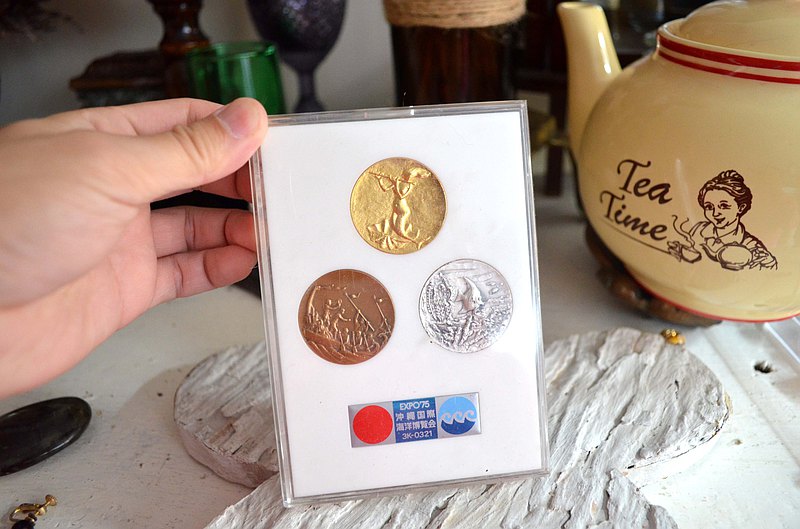1975年沖繩國際海洋博覽會紀念幣 高貴優雅 日本二手中古珠寶首飾古著 高貴優雅復古造型