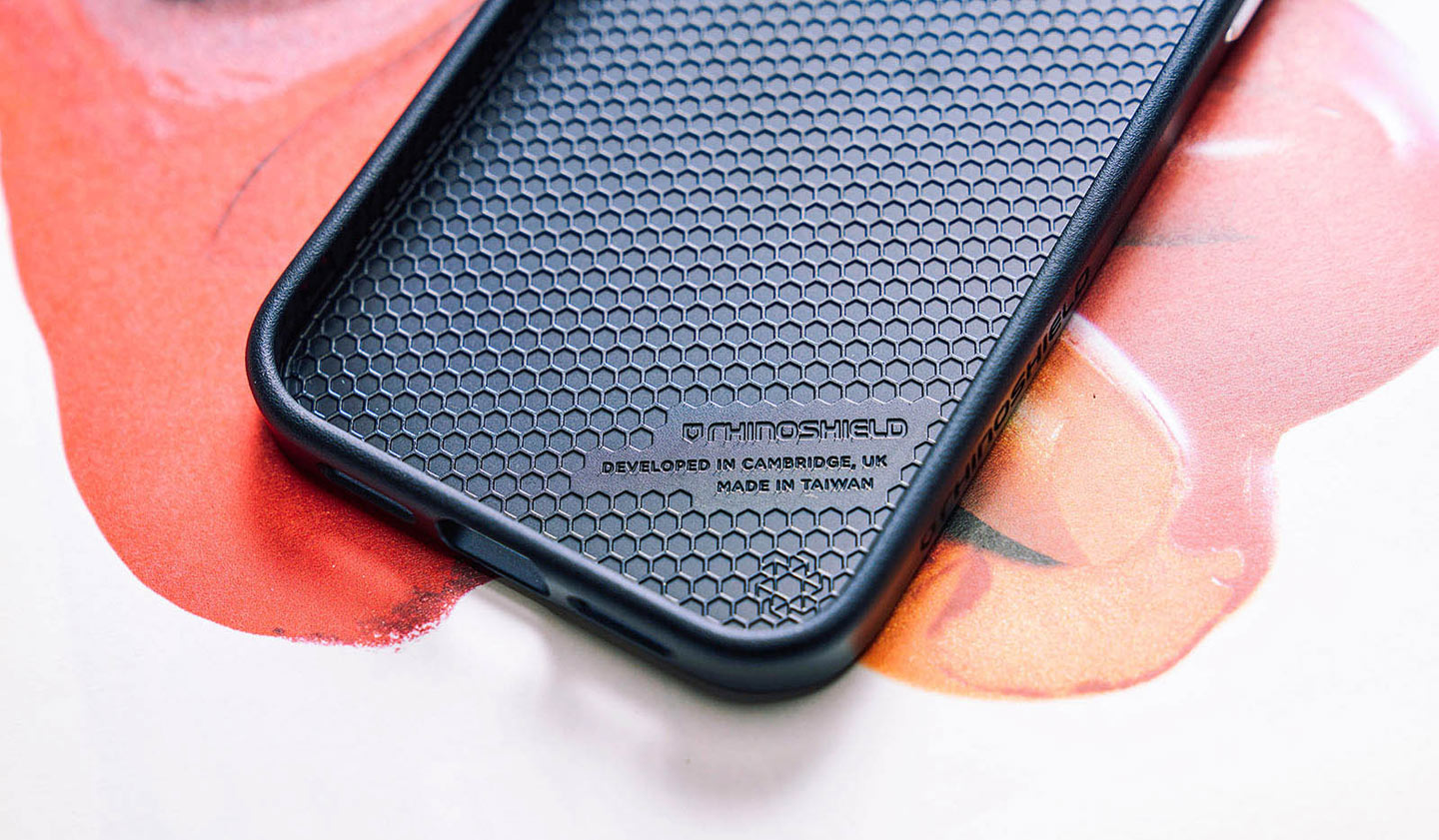 最強防護來襲！專為 iPhone12 系列量身打造的犀牛盾組合：3D 壯撞貼、Mod NX + SolidSuit 完美打造 360 度零死角防護！