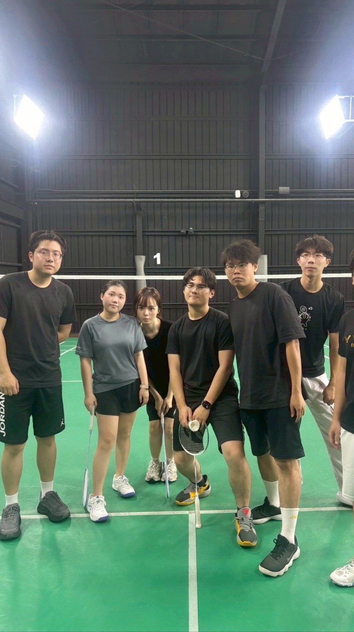 🏸漫白台中羽球團🏸