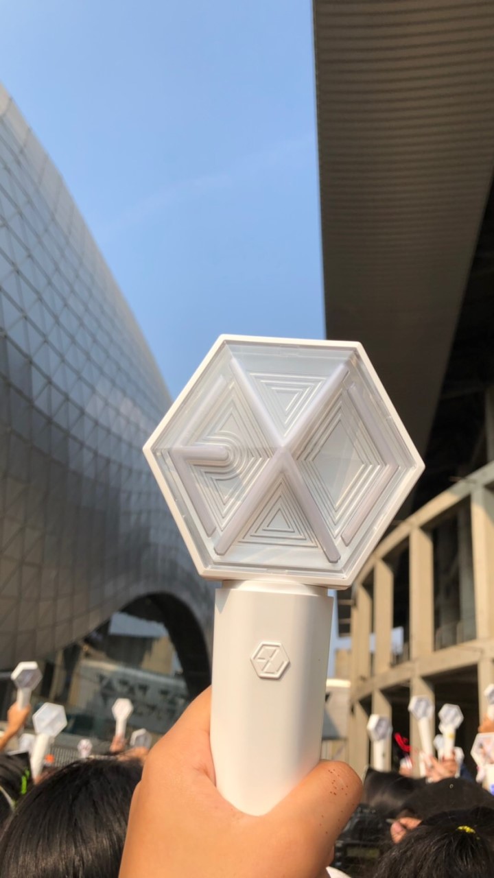 Support EXO
