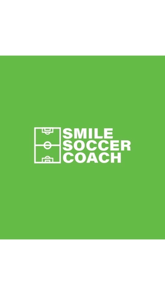 SMILE SOCCER COACH