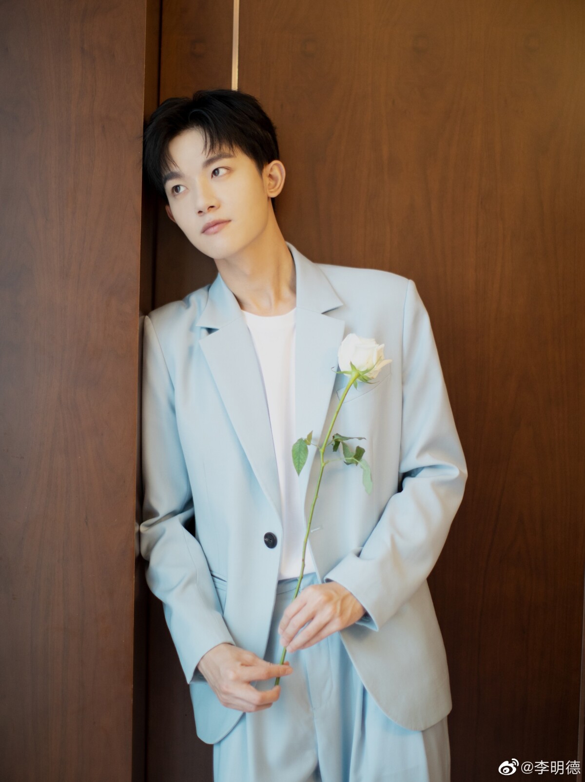 《玉骨遙》演員古裝vs.時裝！肖戰、王楚然中規中矩，任敏、盧昱曉翻車被吐槽！