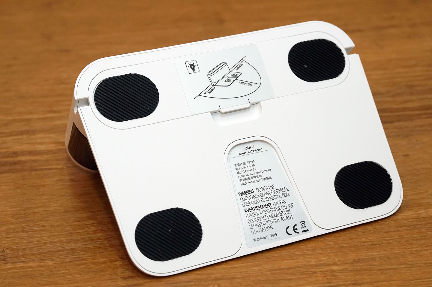 高顏值，功能更全面！一機雙用的 eufy RoboVac L70 Hybrid 掃拖二合一機器人開箱評測！