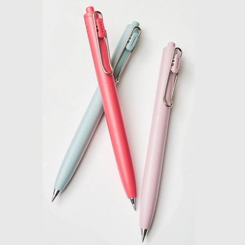 大人気作家・新川帆立さんが選ぶ文房具大賞を発表！（MonoMax）