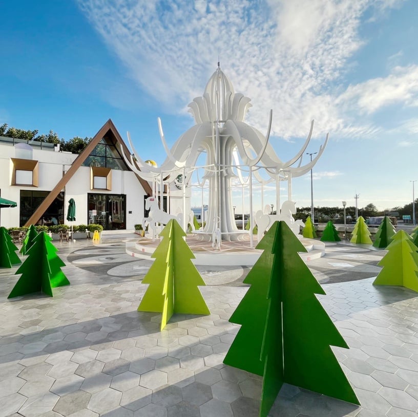 星巴克特色門市：基隆新豐門市全台30間星巴克特色門市盤點！星巴克不只進駐古宅，鐘樓門市、貨櫃屋門市也超美超好拍