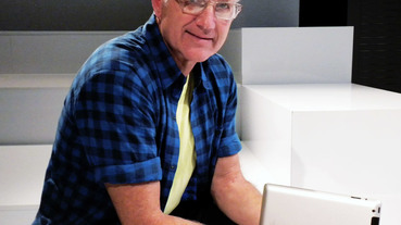 傳奇經典 / 當代最重要的 NIKE 球鞋設計師 – Tinker Hatfield