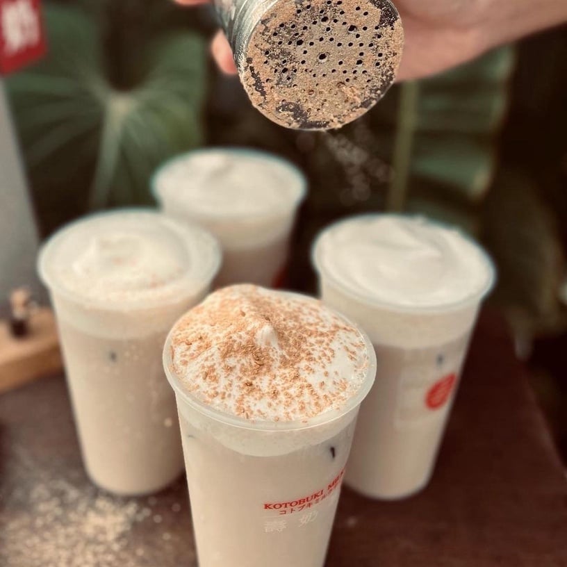 特色手搖推薦！一沐日草仔粿「逮丸奶茶」夯到缺貨，烤糰子、烏魚子全被拿來做特色手搖