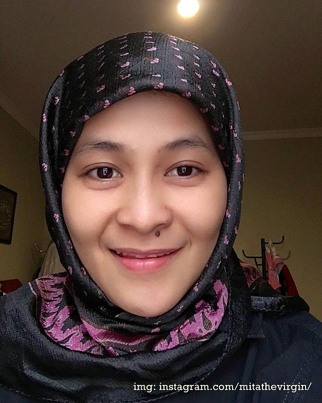 Berhijab, 5 Seleb Ini Pancarkan Kecantikan Hakiki