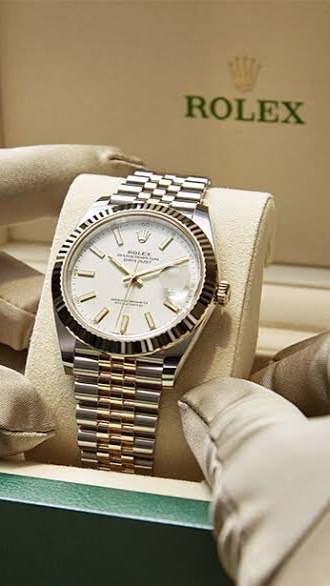 【無料】ロレックス購入代行【高額報酬】⌚️✨のオープンチャット