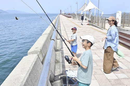 こどもの日の香川県内 ３密避け息抜き 自宅でｂｂｑ 公園で外遊び