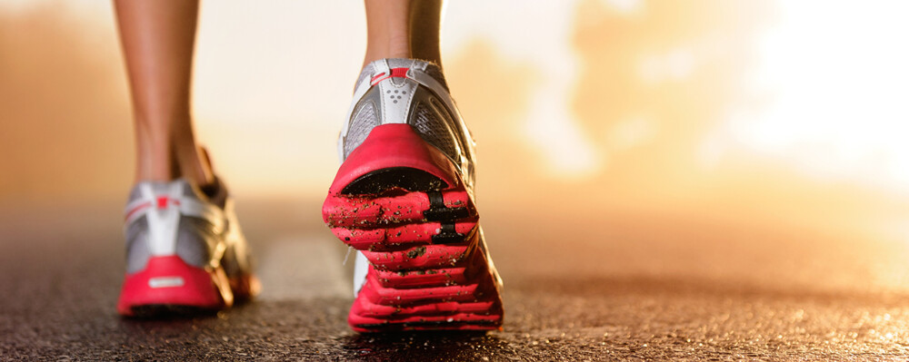 馥活科技男運動襪 產品型號 AD005 優點: *免插電無電磁波 *高科技奈米能量元素,具有益人體馥活科技波長 *可水洗,能量永遠有效 抗菌、抑菌、消臭 活化細胞、增生能量 吸濕排汗、乾爽舒適 多效型