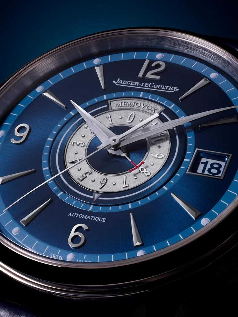 JAEGER-LECOULTRE「MASTER CONTROL MEMOVOX TIMER大師系列響鬧計時器腕錶」╱495,000元。（圖╱JAEGER-LECOULTRE提供）