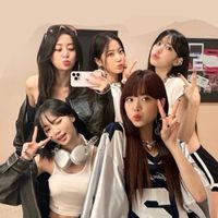 Le sserafim 台灣周邊買賣交易社