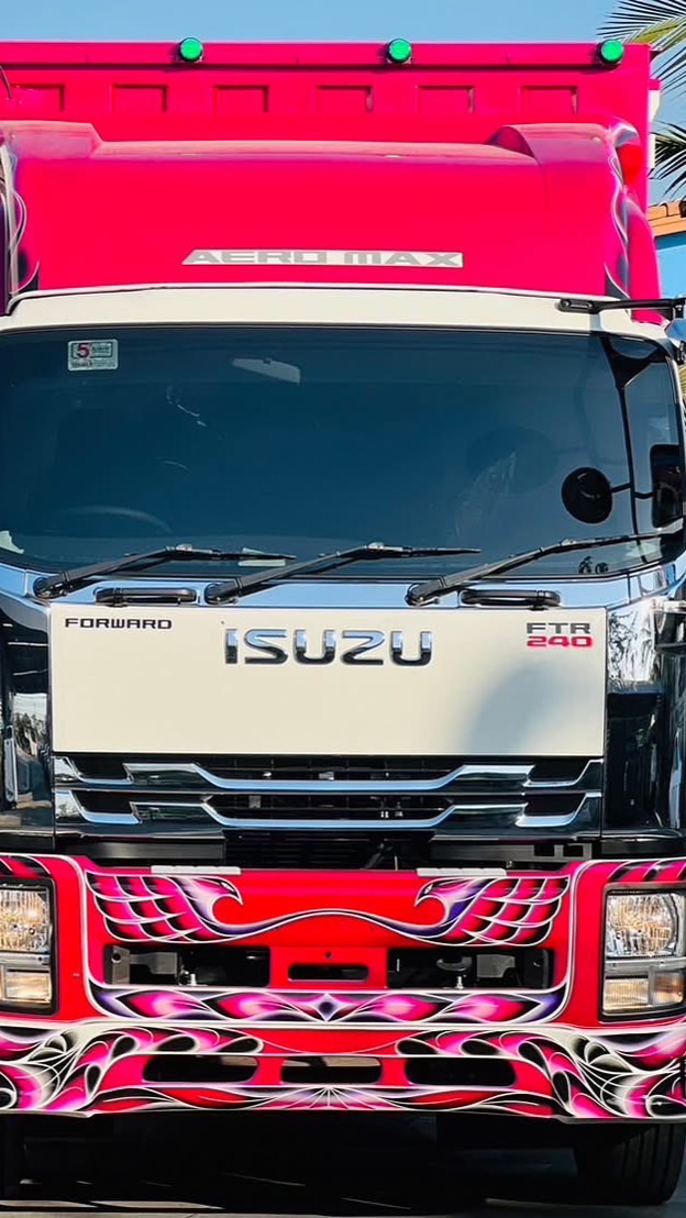 Isuzu Eastern Truck เพื่อนแกะ-รถบรรทุกสร้างฝัน