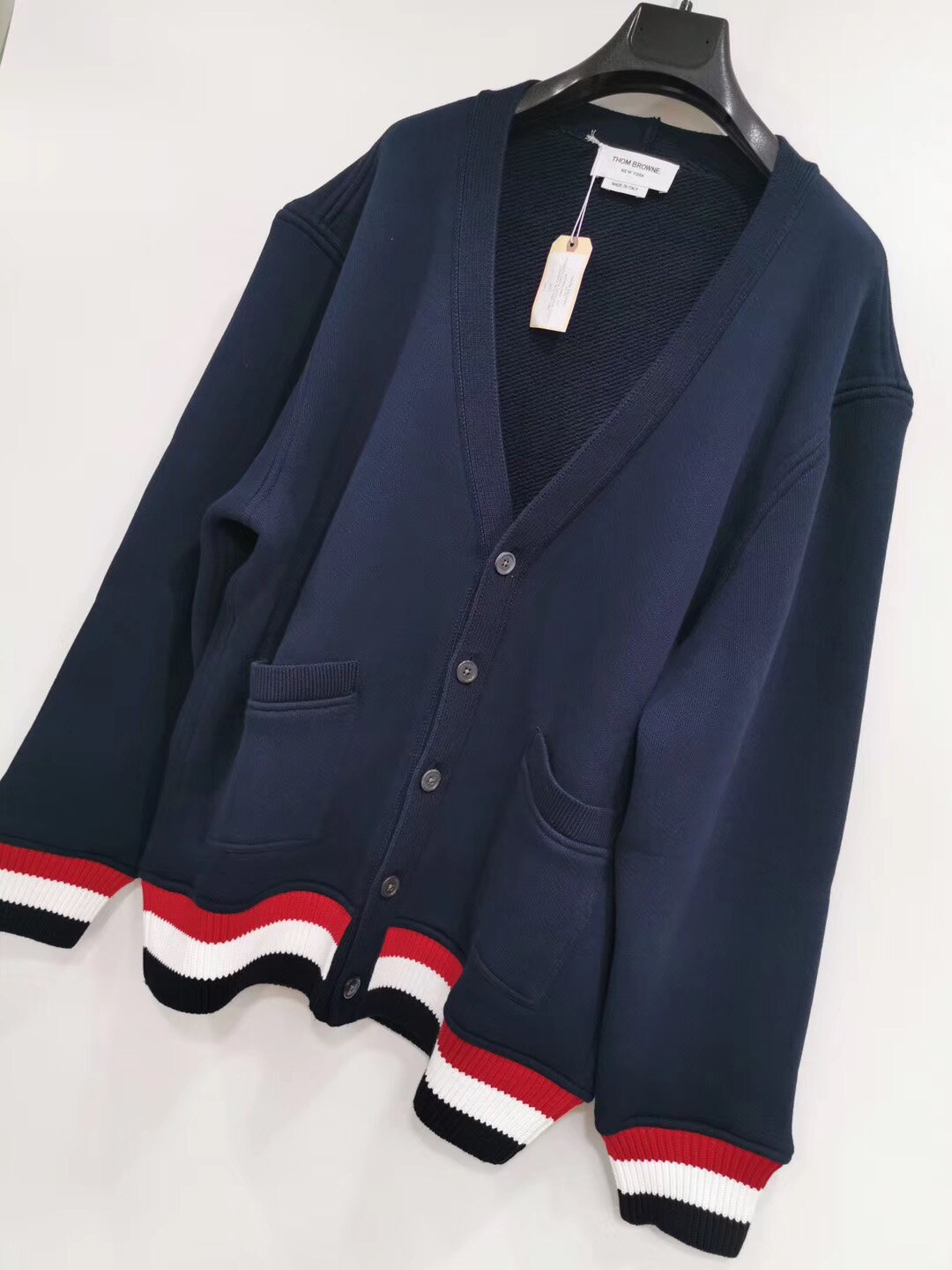 【Go時尚】Thom Browne 深藍 V領 薄針織外套 開衫毛衣 偏大