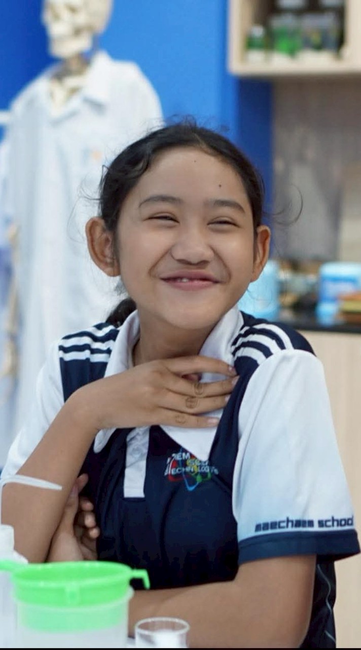 ด้อมชาช่าาาาเอง