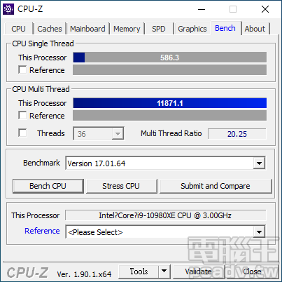 Prime X299 Edition 30 將 Core i9-10980XE 全核心設定於 4.9GHz，CPU-Z 單執行緒與多執行緒分別獲得 586.3 分和 11871.1 分，分別進步約 6％和 17.8％。
