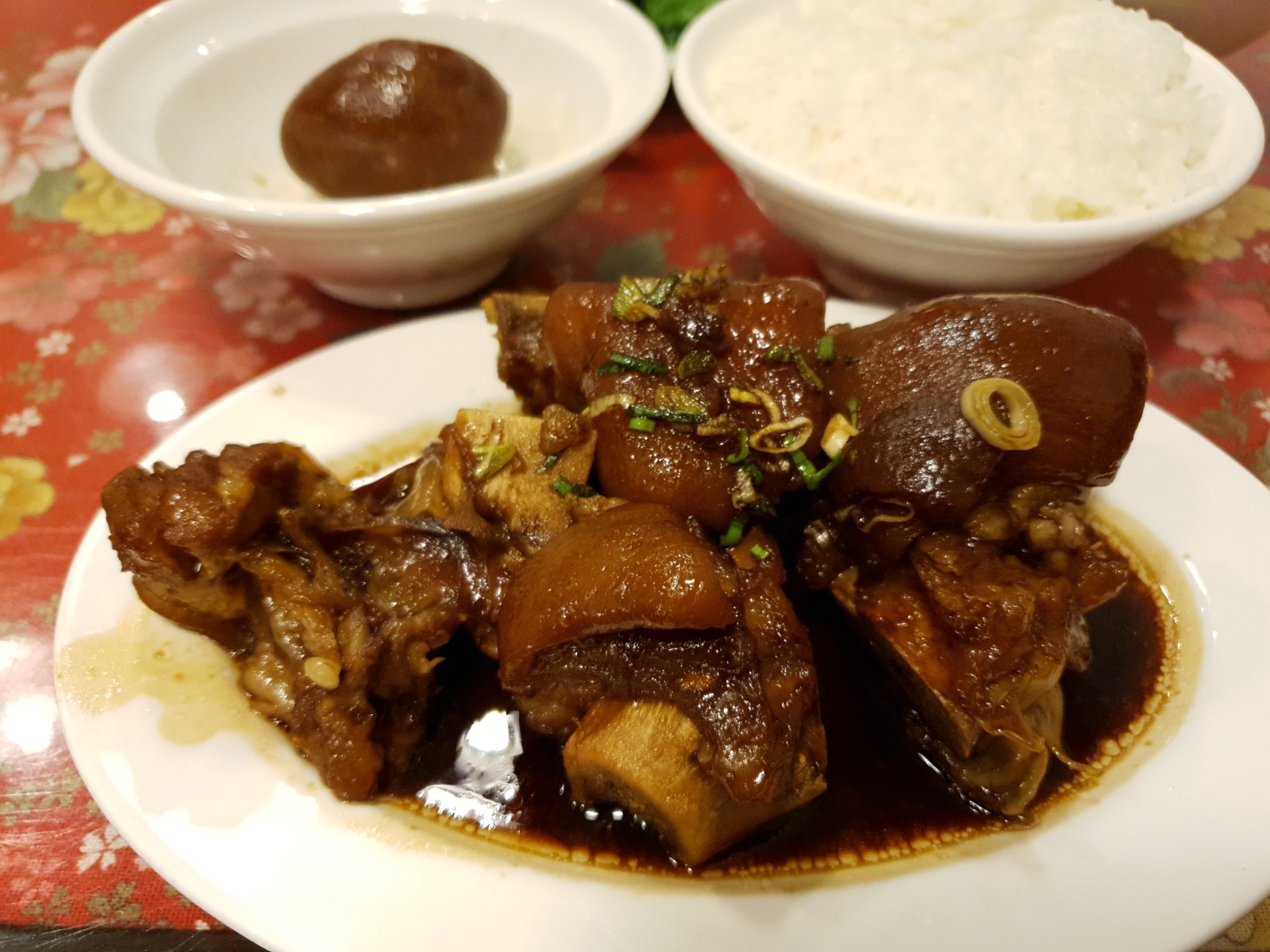 富鼎旺豬腳-中正店