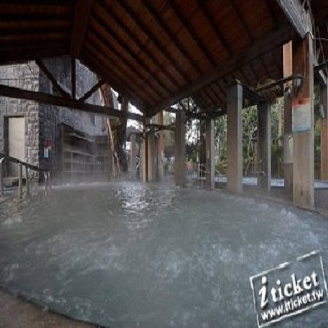 使用說明:1.本券適用於關子嶺統茂BI大眾泡湯區2. 本券限平日使用、假日須現場補100元及農曆春節須補$200元3.大眾泡湯開放時間:07:30~22:00、平日週一~週五12:00~13:30中場