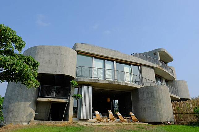 恆春 灣臥wandering Wall 隱藏在荒野中的清水模精品旅館 感受建築與自然環境的完美融合 Traveler Luxe大人的美好時光 Line Today