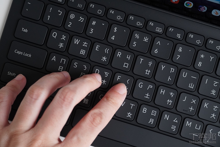 三星 Galaxy Tab S7 FE 開箱評測：S Pen 和鍵盤皮套帶來生產力，售價 19,900 元