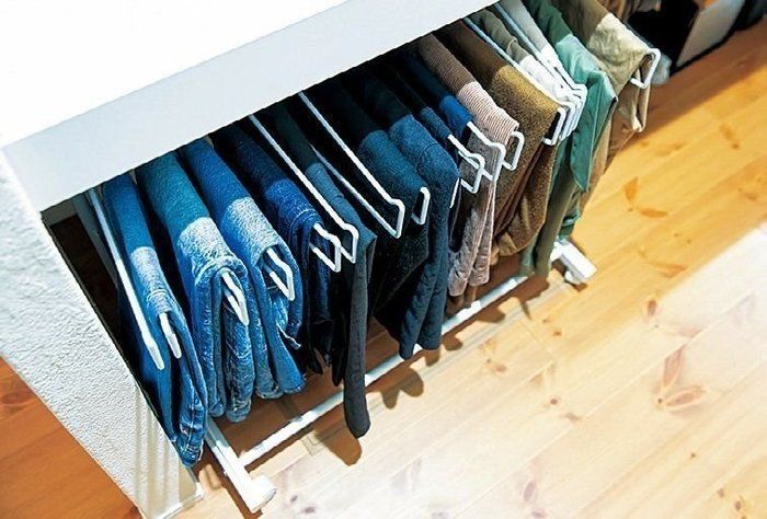 床にこぼした油はアレをふりかけるだけで解決