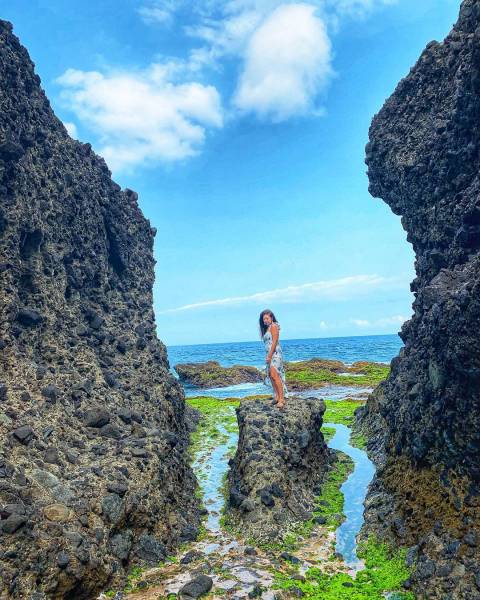 花蓮景點 石門海蝕洞 麻糬洞 好萊塢電影場景 來被岩壁與海蝕洞包圍吧 Cako Line Today