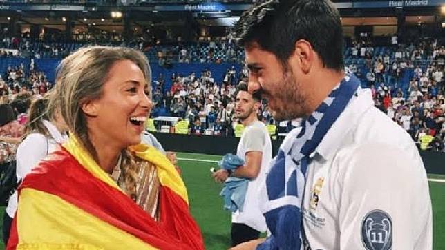 Istri Morata Beri Sinyal Kepindahan Sang Suami Ke Manchester United