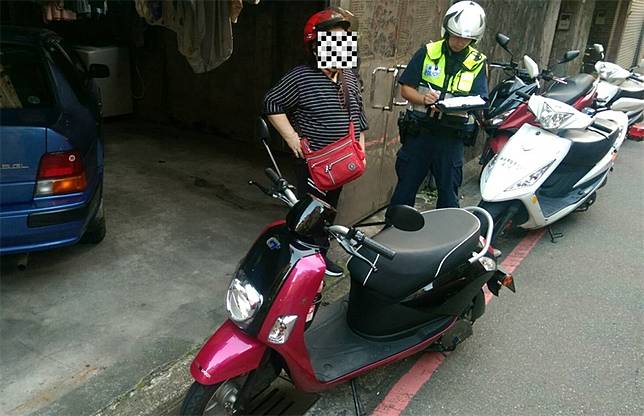 新制上路  中和警加強取締「電動自行車」