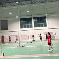 Smurfs badminton