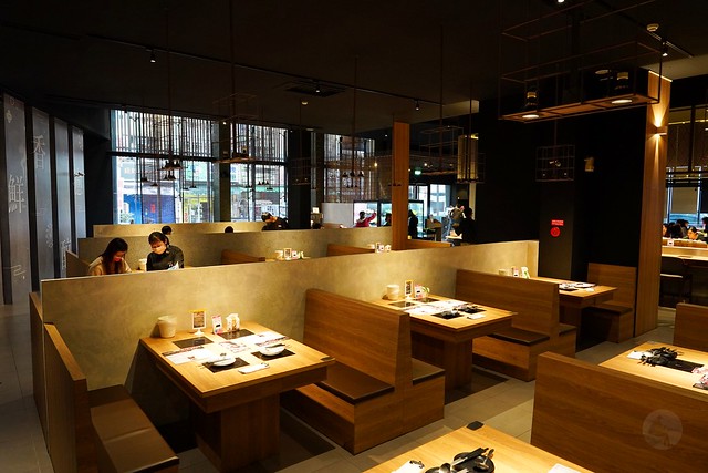 肉多多火鍋員林育英店