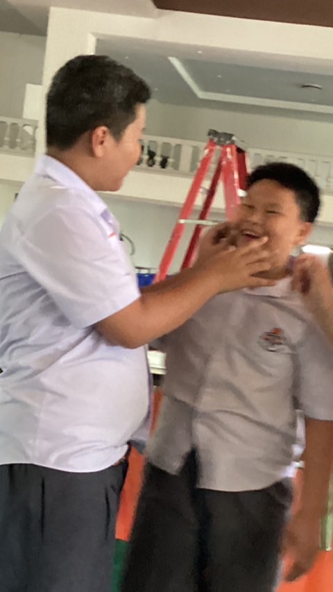ขายของเล่น#กลุ่มป.5/2
