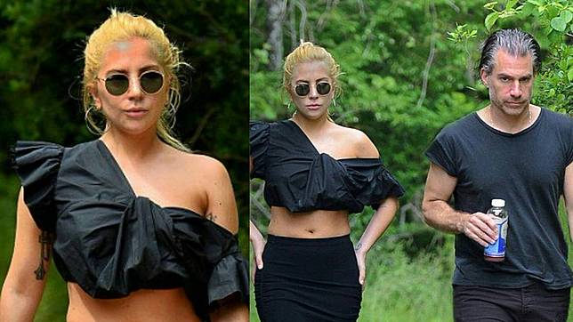 Lady Gaga Pakai Heels saat Naik Gunung Bareng Pacar