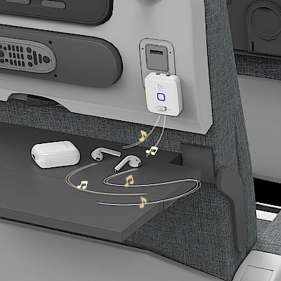 搭載藍牙5.0，8小時使用時間 支援各種藍牙耳機/喇叭 折疊插頭可插入飛機座椅音源孔 利用藍牙音訊配對AirPods 支援任天堂Swtich遊戲機