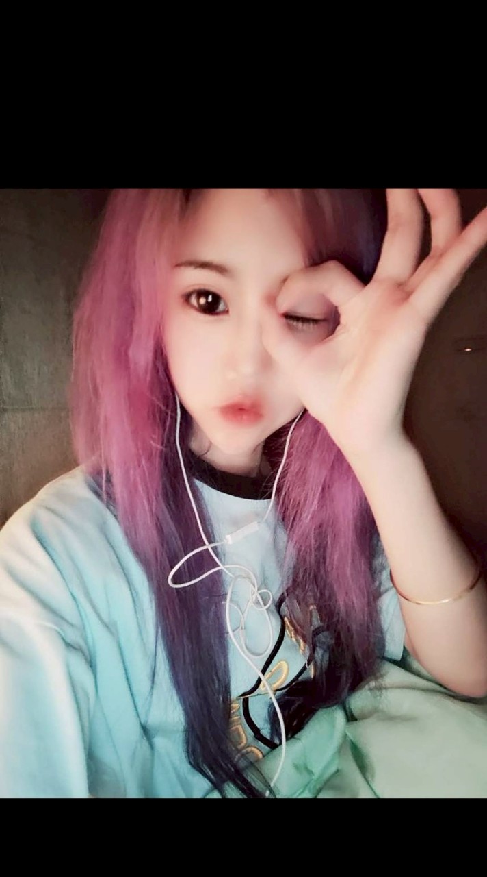 🪻莫熙薆🦖小隻馬の私秘逹~~