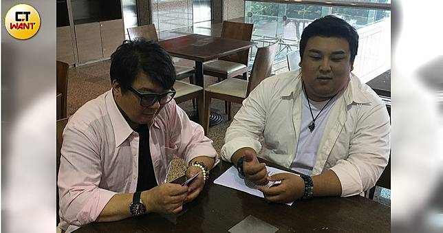 星二代無戲接拍兼當外送員　「用生命換錢」