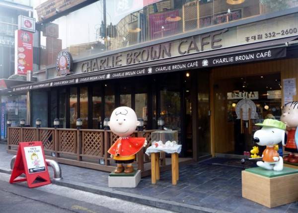 Kafe Bertema Karakter Populer di Korea