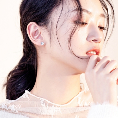 韓國925銀 迷你藍晶人魚泡沬耳環